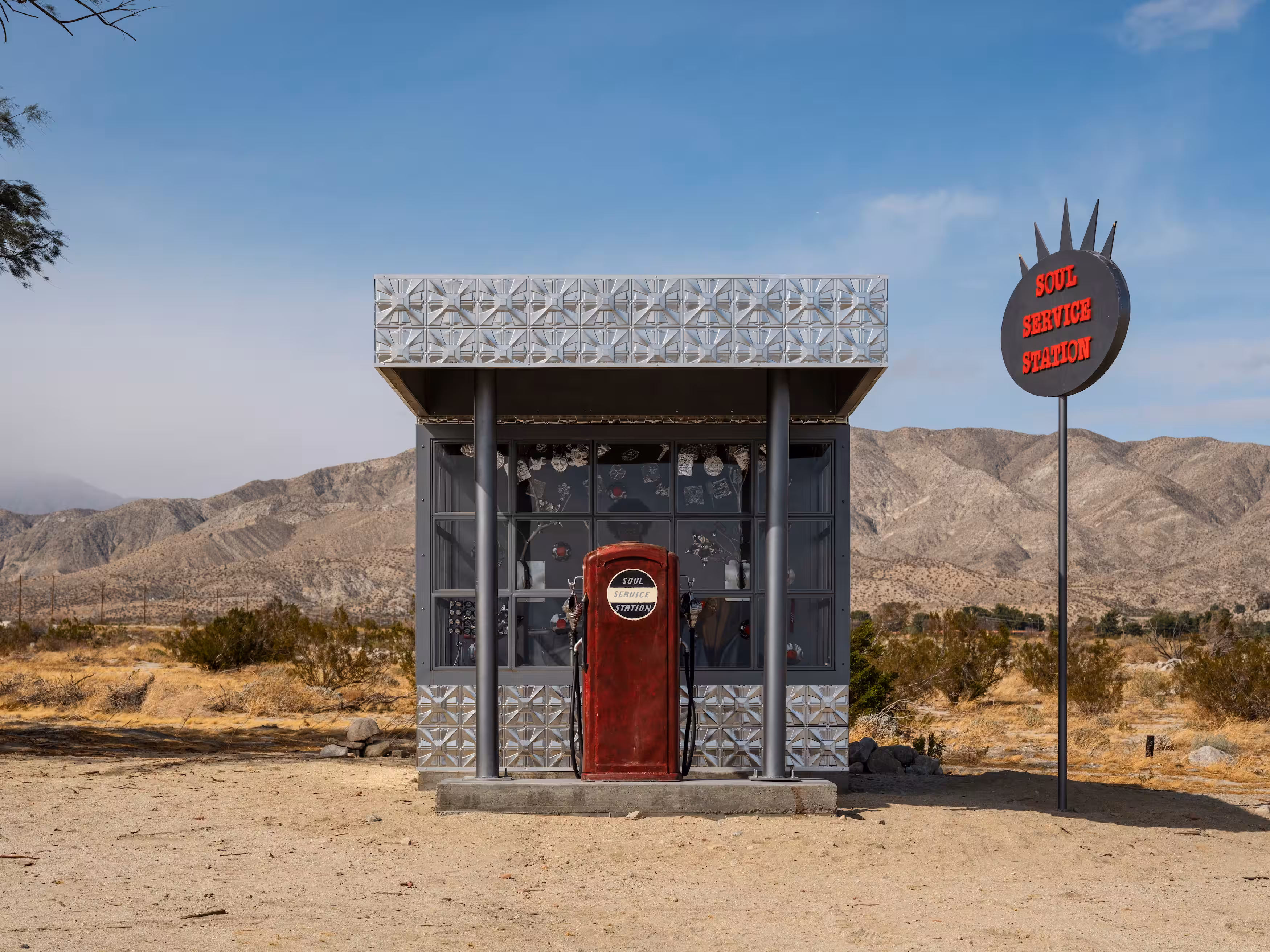 Desert X 2025 installation view of Alison Saar