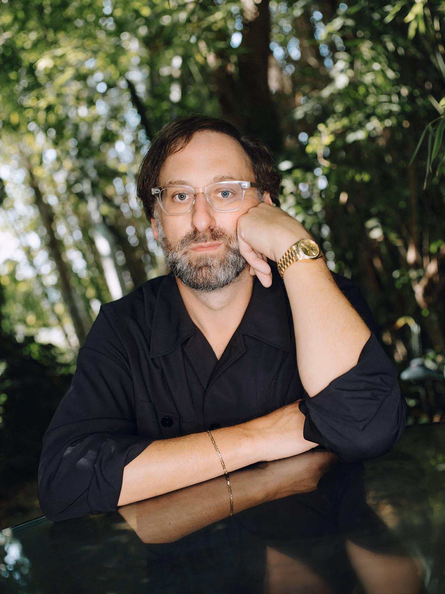 66d8c52a86cdd3add9ce6aee 66d8c513c960df16cf829d07 FamilyStyle Fall24 DS EricWareheim 03