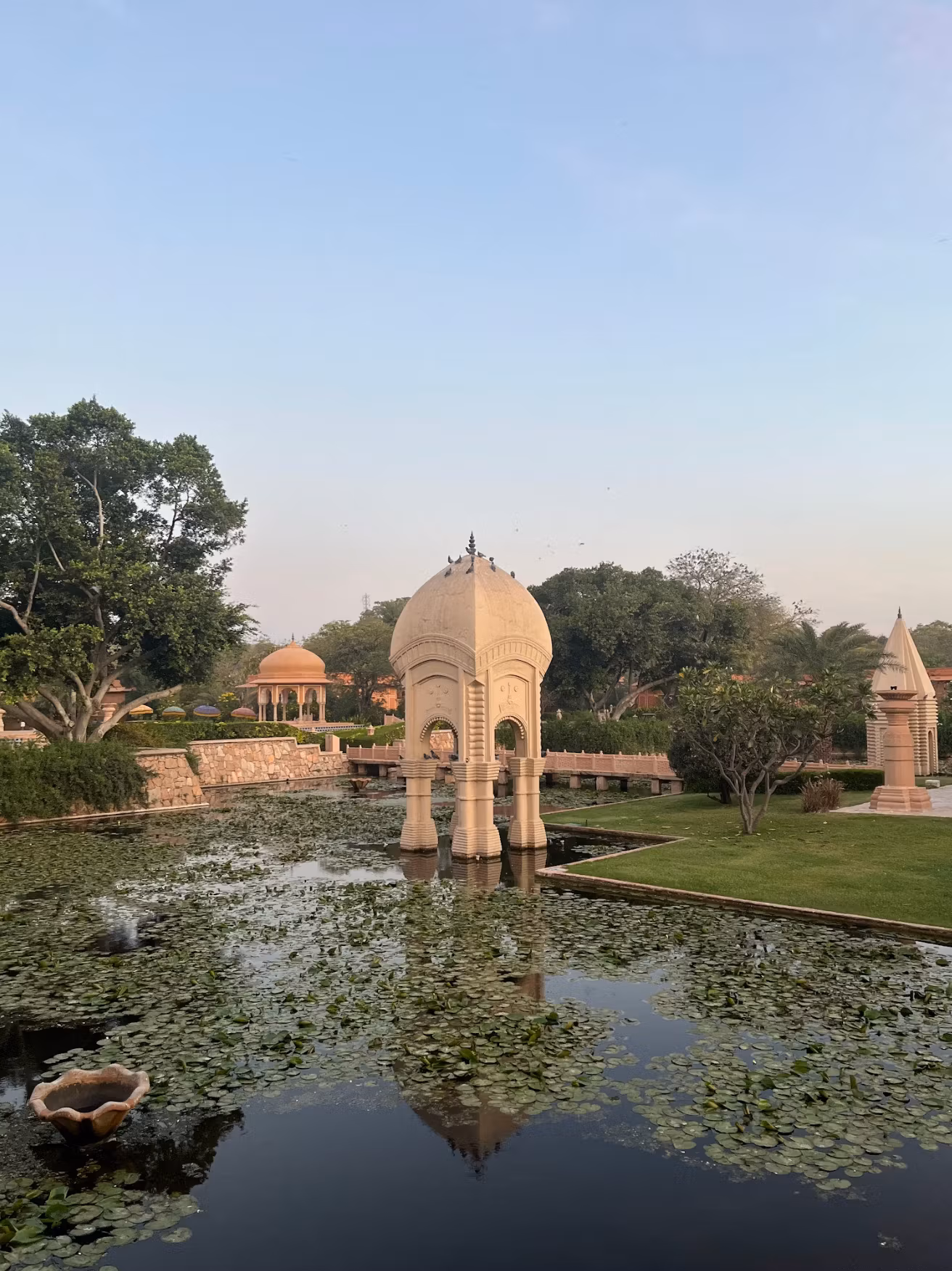 Oberoi Rajvilas. Image courtesy of Mehr Singh.