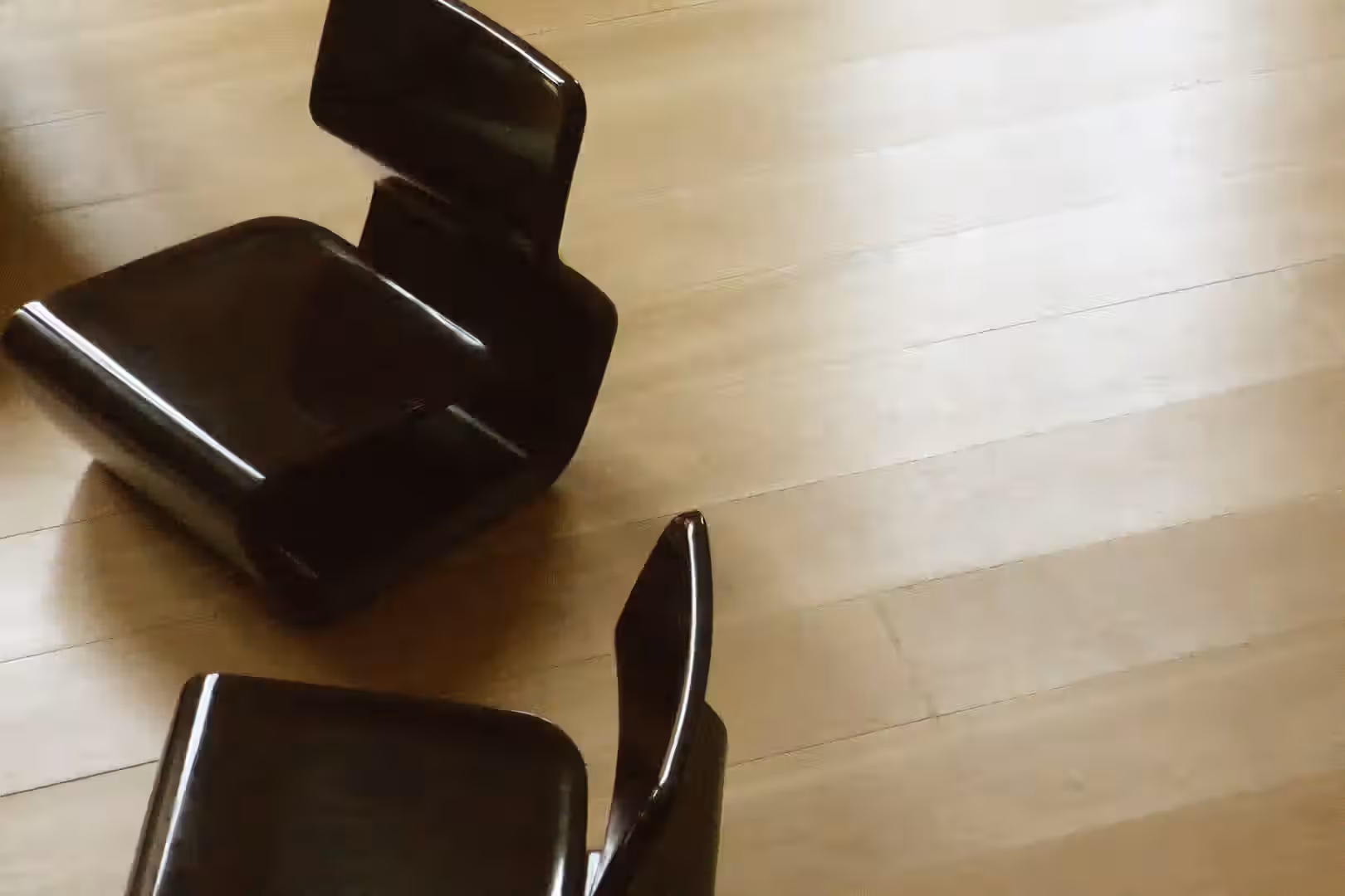 Micarta chair by Marc Newson