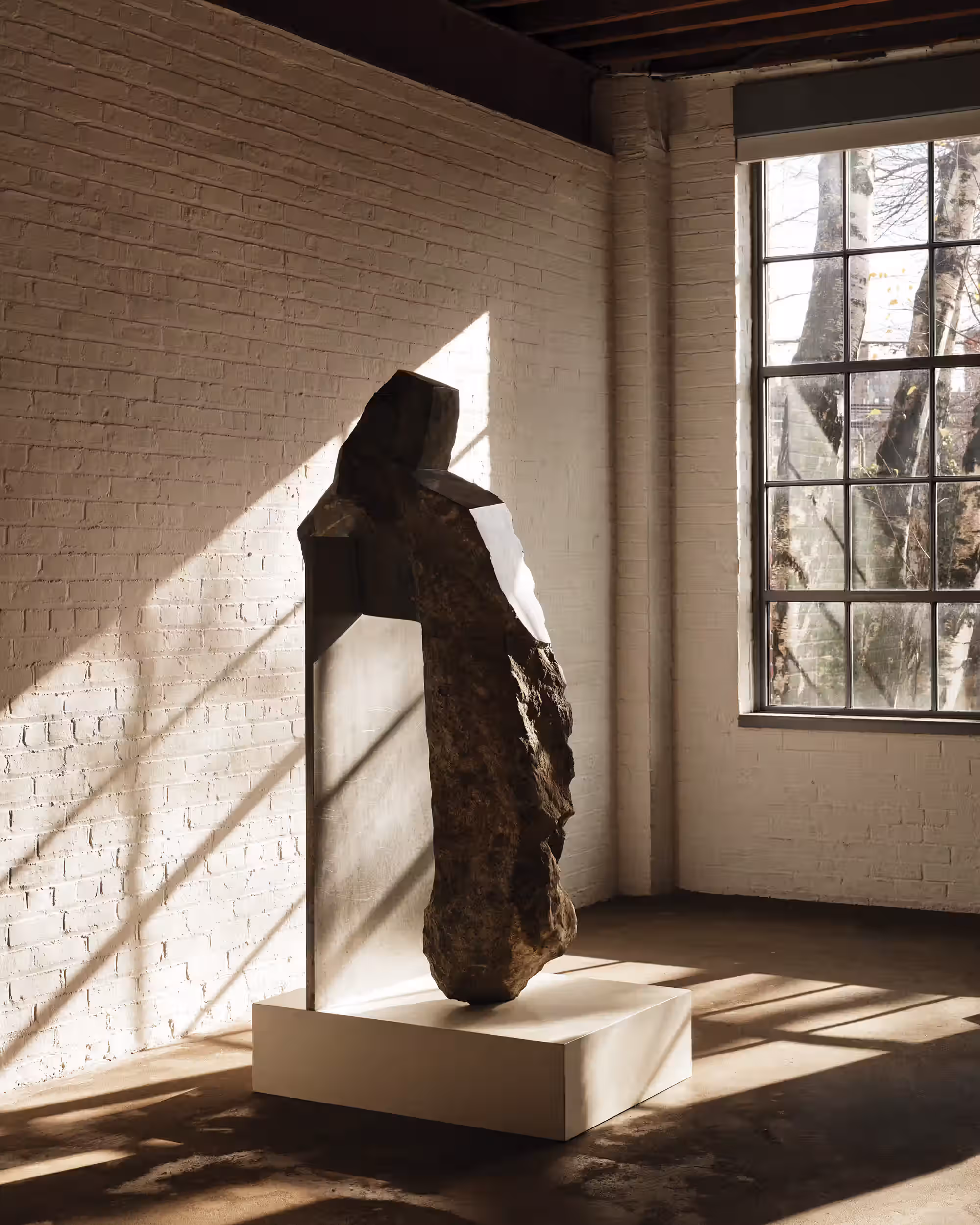  Isamu Noguchi