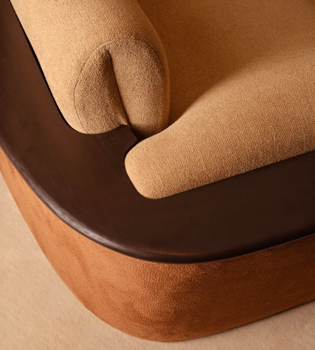 Smile Sofa. Image courtesy of Studio Giancarlo Valle.