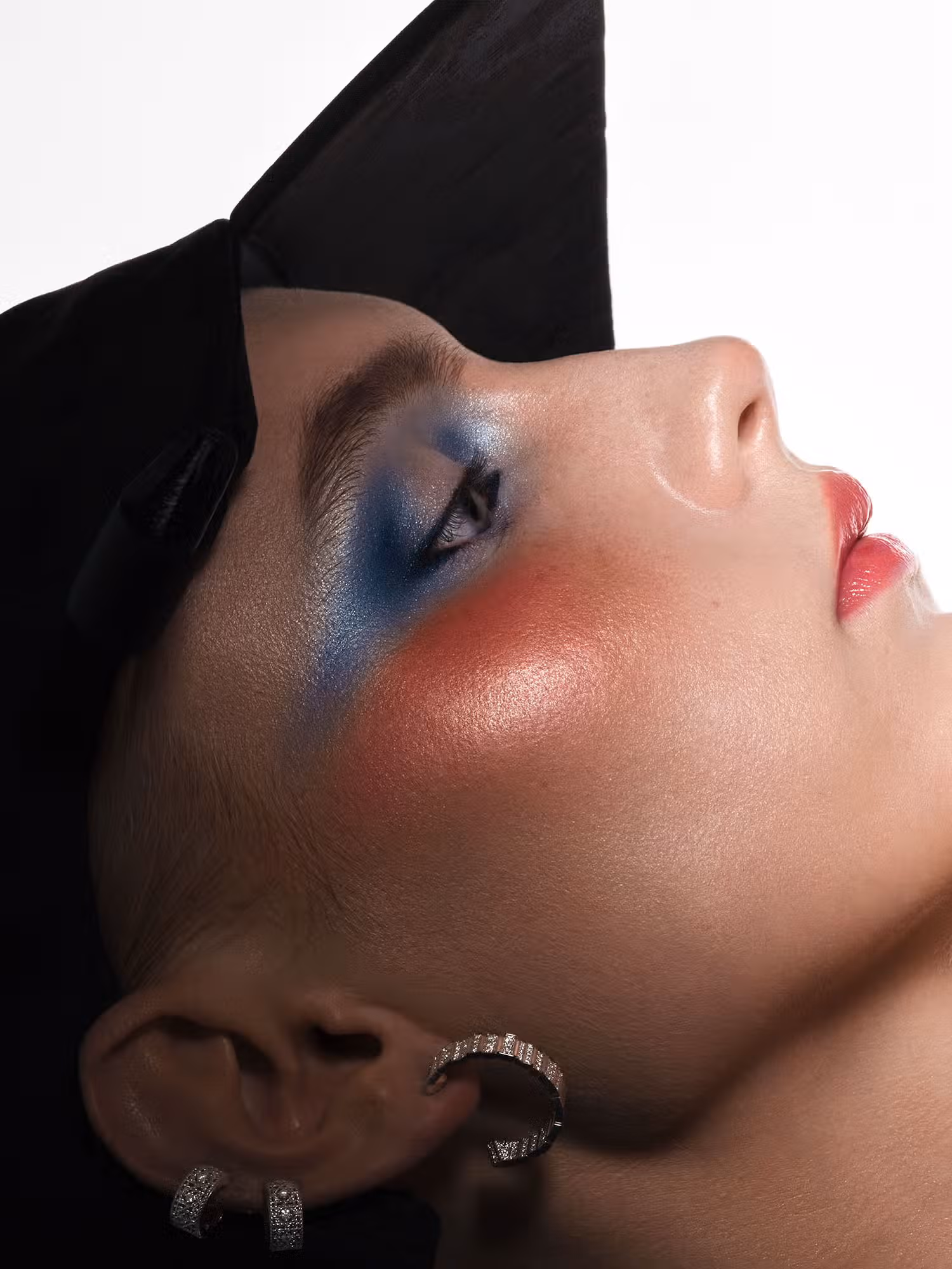 Alyda wears Dior Forever Glow Veil primer