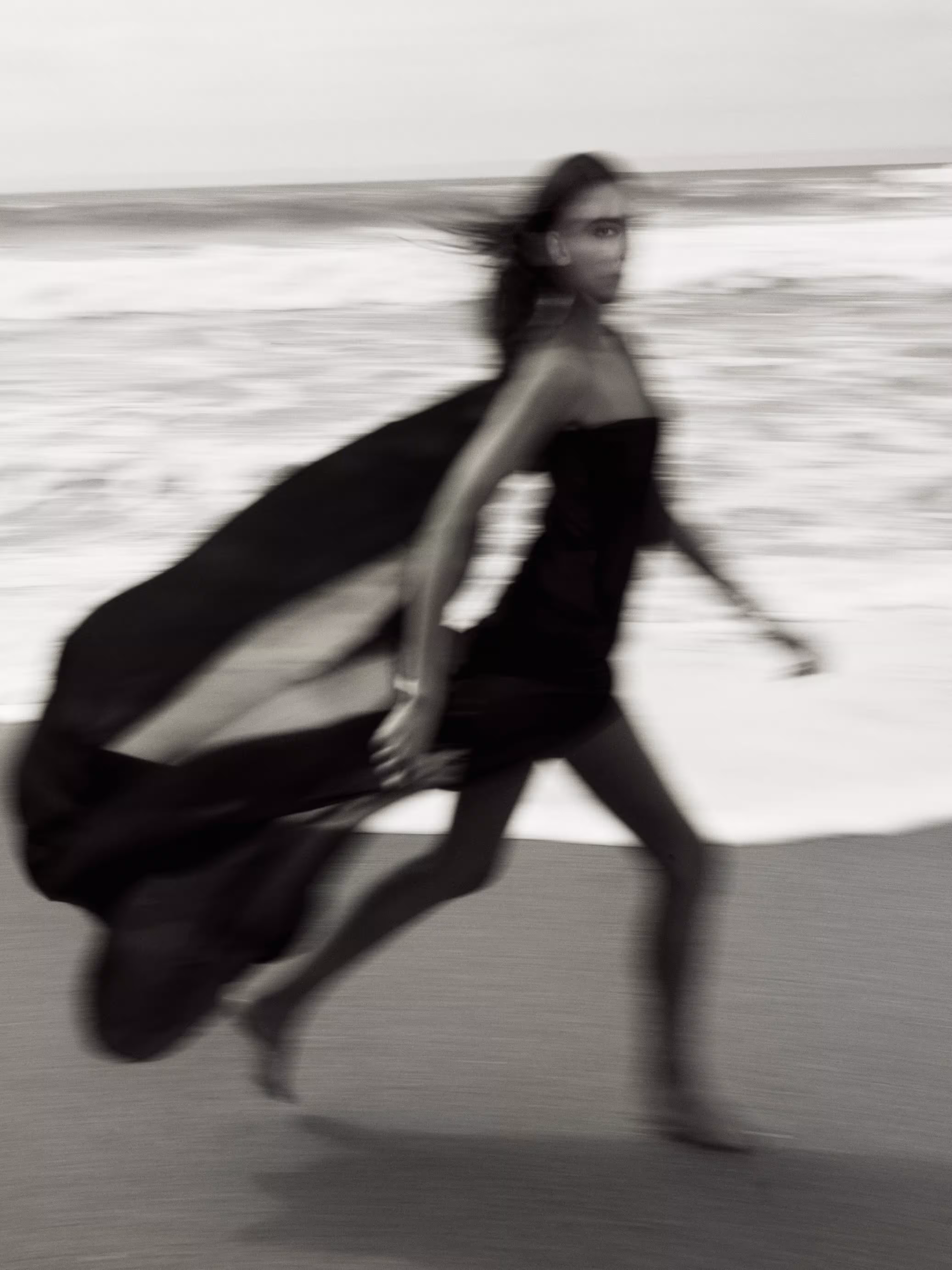 Summer wears dress by STELLA MCCARTNEY.