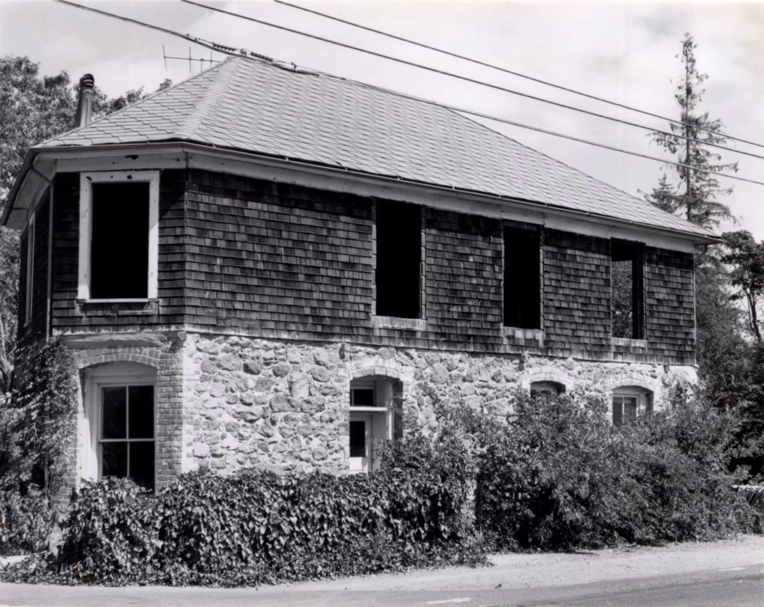 The original façade of The French Laundry. Image courtesy of The French Laundry.